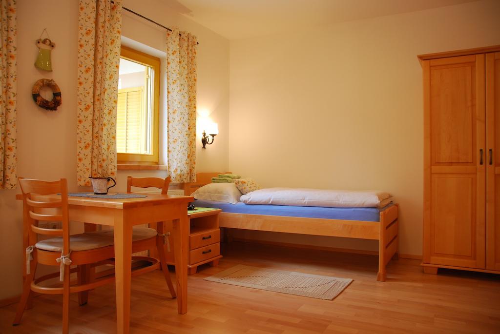 Farm Stay Rotovnik - Plesnik Slovenj Gradec Exteriör bild